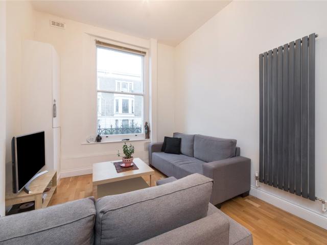 Apartment for rent in Belsize Park, Greater London