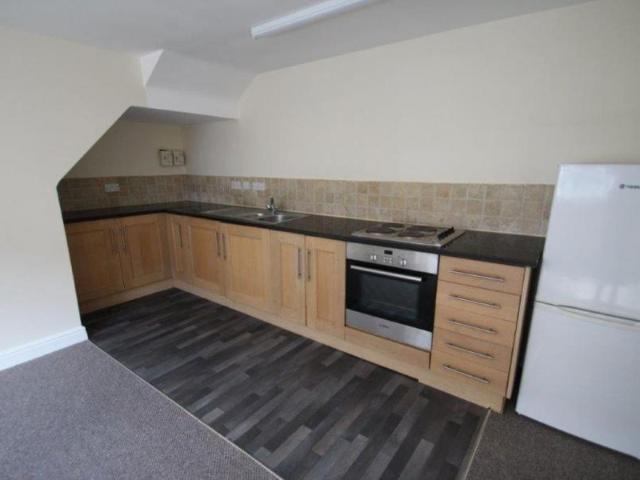 Apartment for rent in West End, Old Wharf