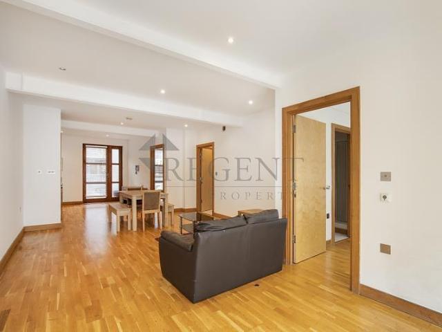 Apartment for rent in North Kensington, Greater London