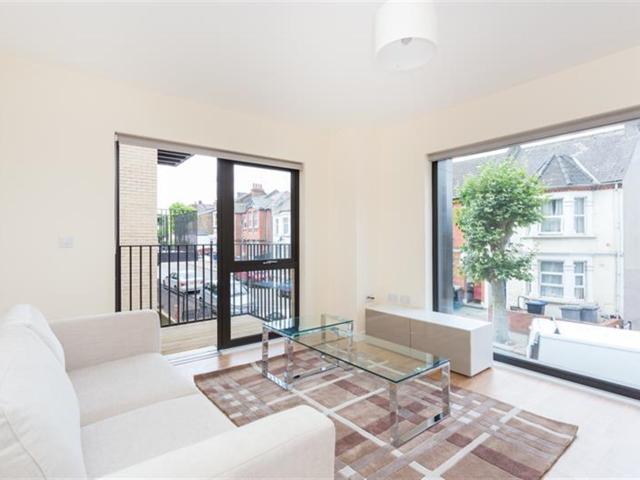 Apartment for rent in Willesden Green, Greater London
