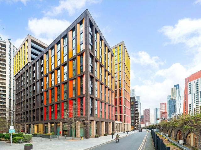 Apartment for rent in Nine Elms, Greater London