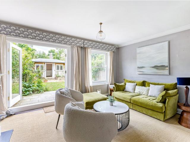 Apartment for rent in Shepherd's Bush, Greater London