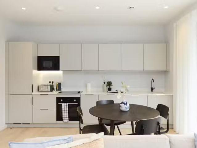 Apartment for rent in Brondesbury Park, Mapesbury