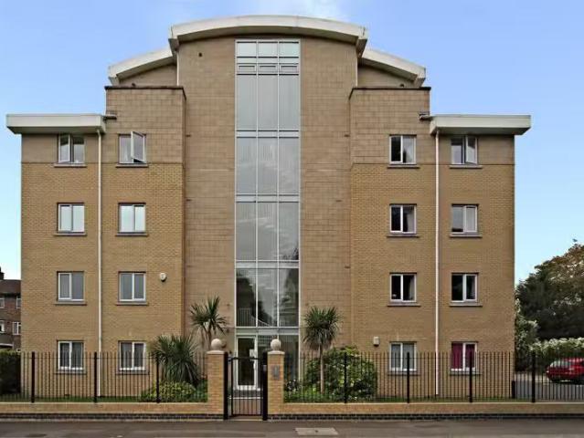 Apartment for rent in London Borough of Hounslow, Greater London