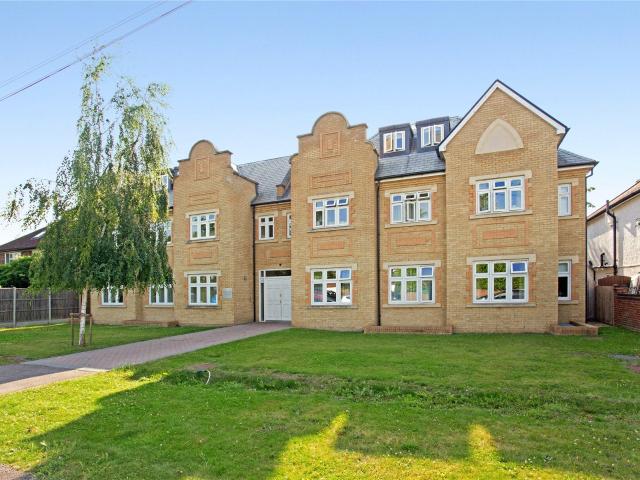 Apartment for rent in Lower Green Esher, Blackhills