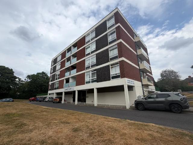 Apartment for rent in Ulverley Green, West Midlands
