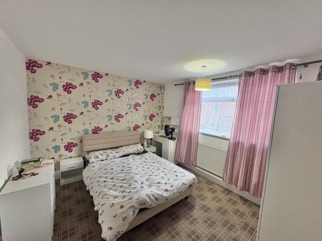 Apartment for rent in Manor Farm, Bristol