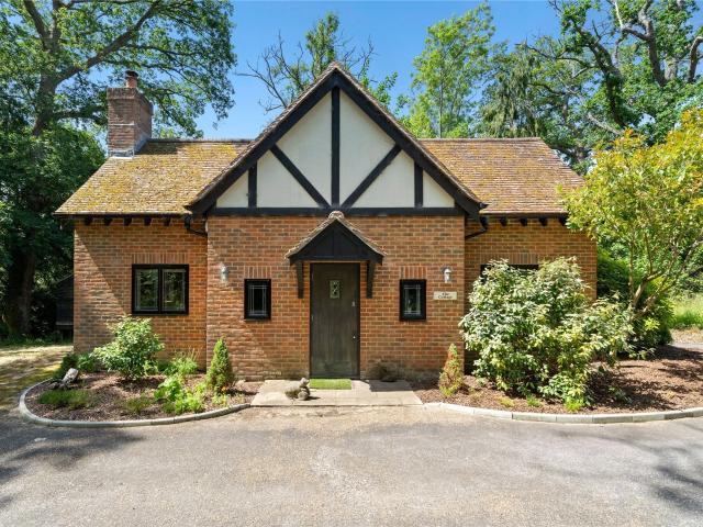House for rent in Blackhills, Surrey