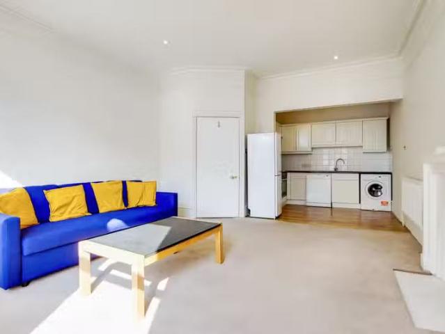 Apartment for rent in South Kensington, South Kensington