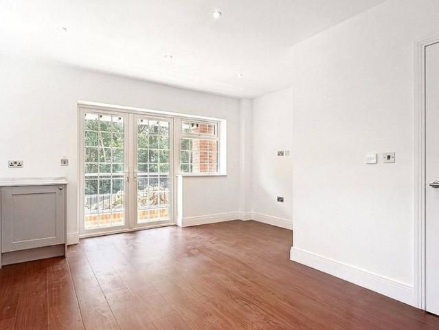 Apartment for rent in Shooters Hill, Greater London