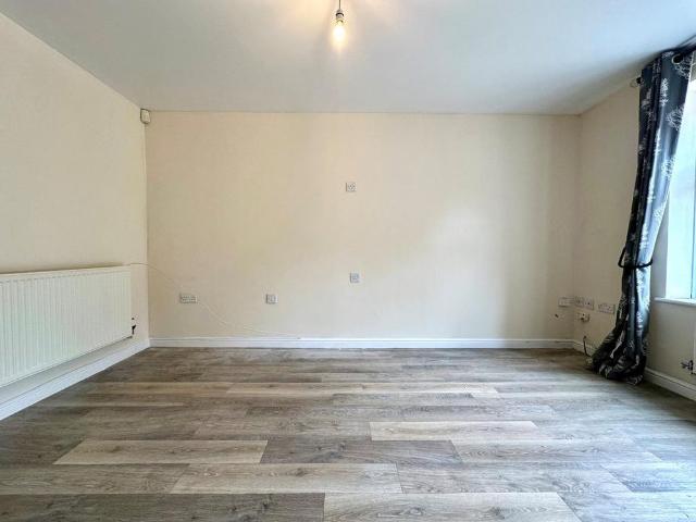 House for rent in Kennington Lees, Bridgefield