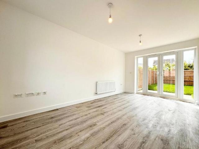 House for rent in Shotley, Chelmondiston