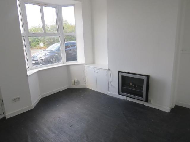 House for rent in Dixons Green, West Midlands