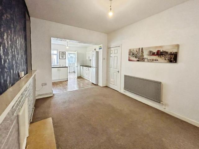 House for rent in Cimla, Neath