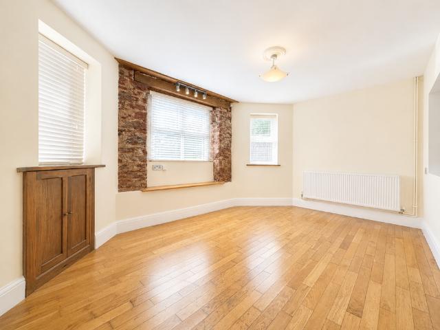 House for rent in Oldway, Livermead