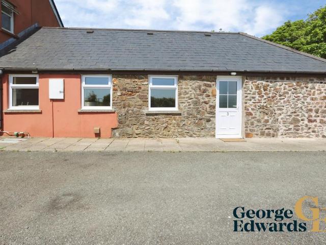 House for rent in Tiers Cross, Wales