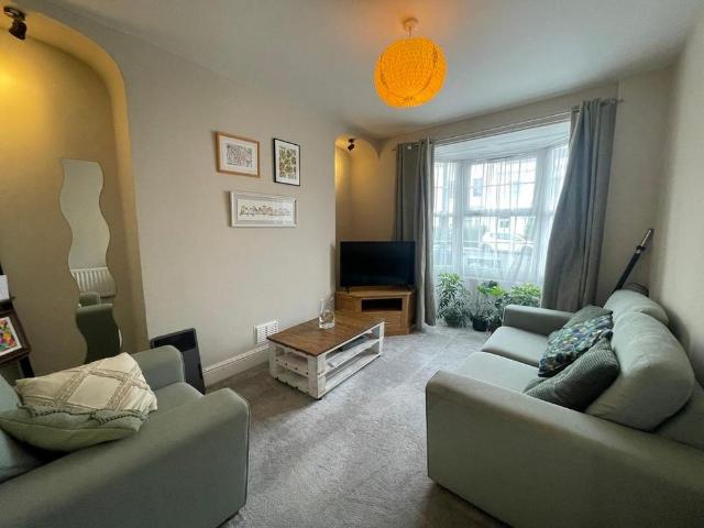 House for rent in Lillington, Green Close