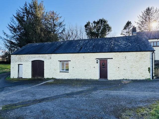 House for rent in Llangunnor, Wales