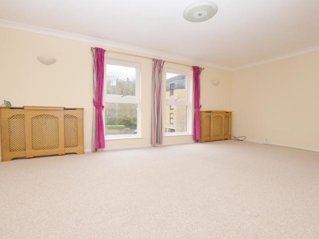 Apartment for rent in Binscombe, Fole
