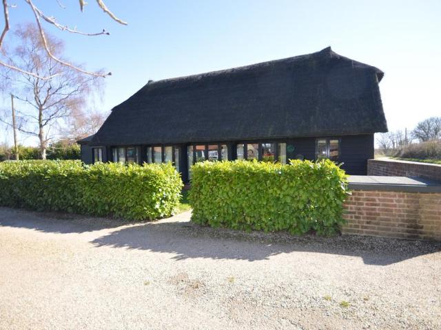 House for rent in Farnham, Duton Hill
