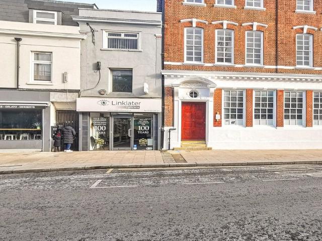 Apartment for rent in Midway, Kent
