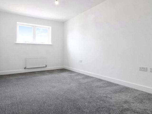 Apartment for rent in Castle Hill, Monks Orchard
