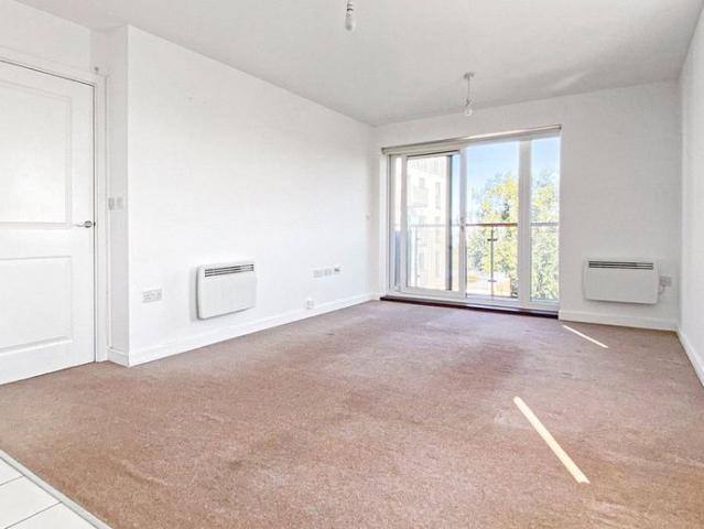 Apartment for rent in Belvedere, Greater London