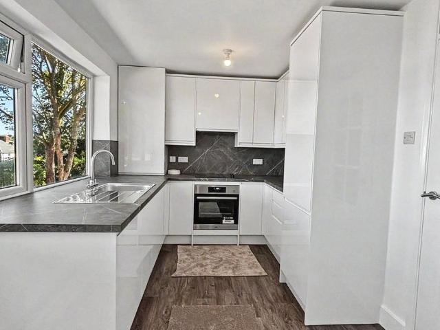 Apartment for rent in Midway, Kent