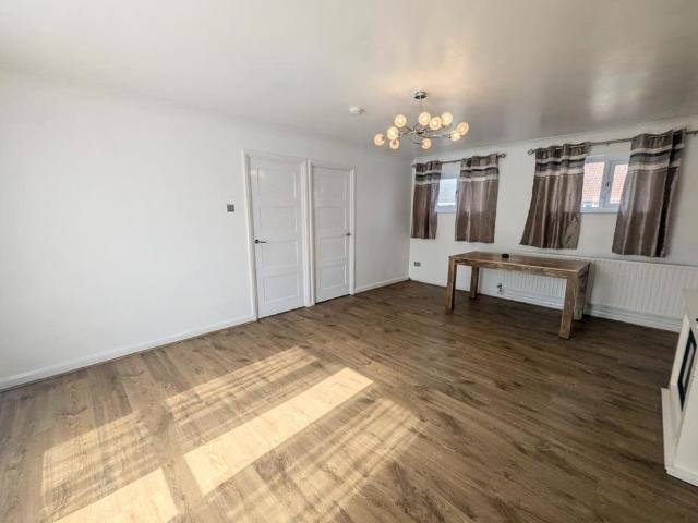 House for rent in Durrington, Wiltshire