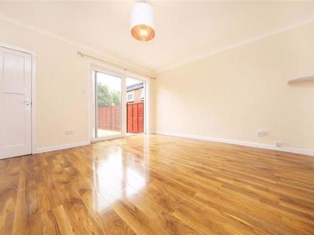House for rent in Brent Cross, Greater London