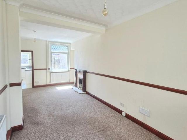 House for rent in Cimla, Neath