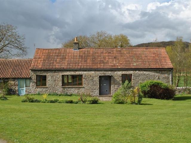 Apartment for rent in Tickenham, North Somerset