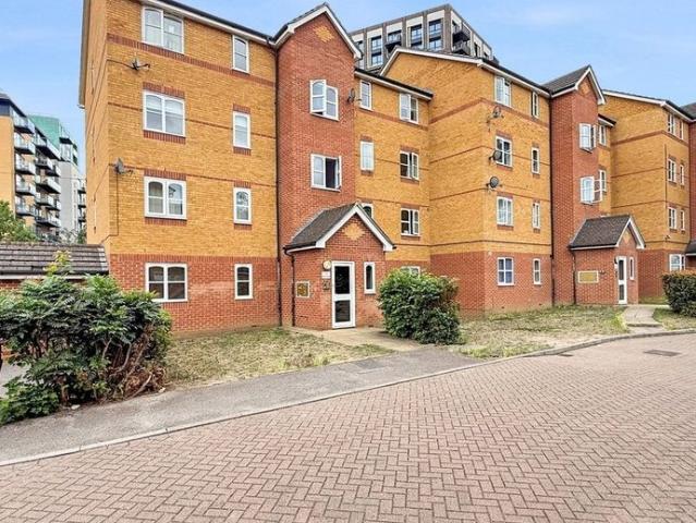 Apartment for rent in London Borough of Lewisham, Deptford