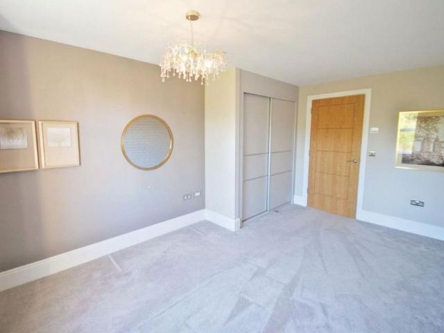 House for rent in Woodford Green, Greater Manchester