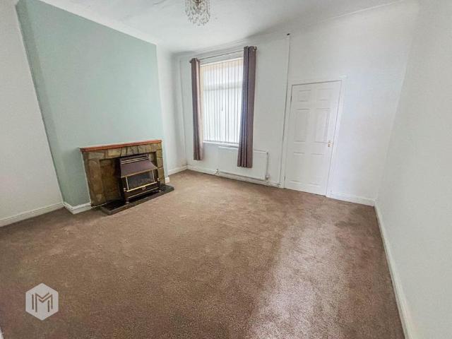House for rent in The Haulgh, Lee Bank