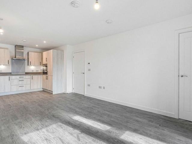 Apartment for rent in Bourne Vale, Kent