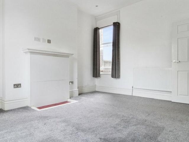 Room for rent in Windmill Hill, Hamerton