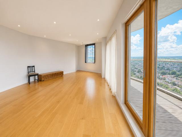 House for rent in London Borough of Croydon, Greater London
