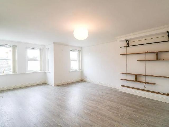 House for rent in St Helier, Greater London