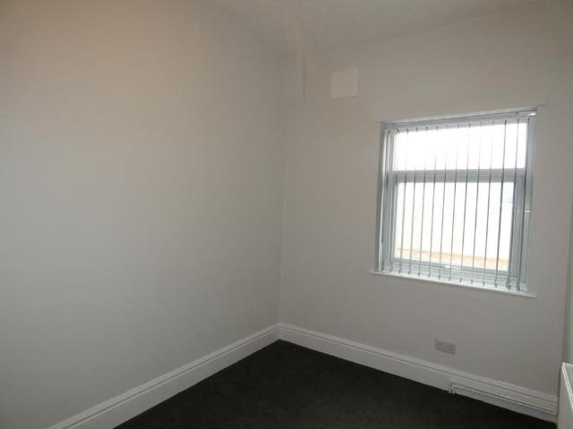 House for rent in Moses Gate, Lee Bank