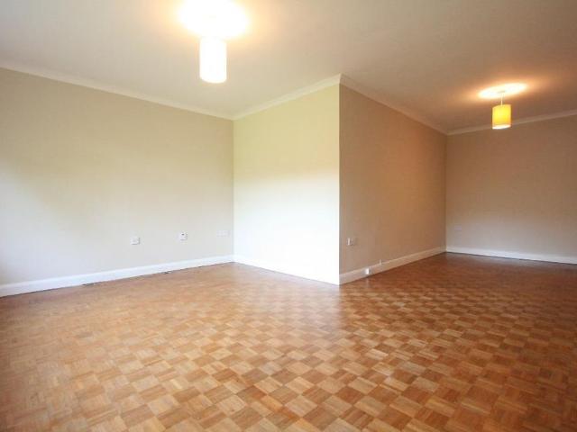 House for rent in Northwood, Greater London