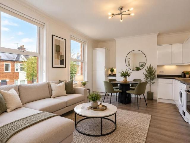 House for rent in London Borough of Barnet, Greater London