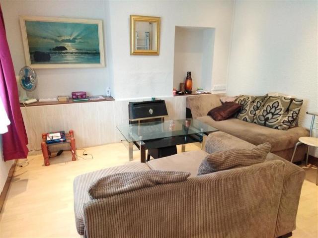 House for rent in Nangreaves, Wales