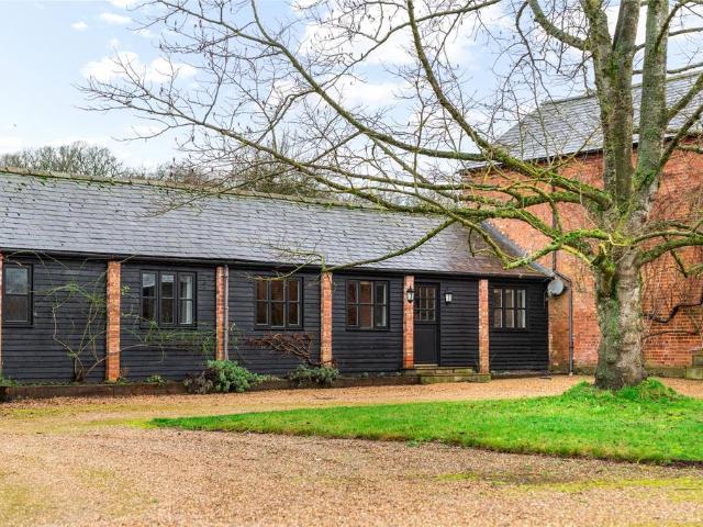 House for rent in Old Stratford, Northamptonshire