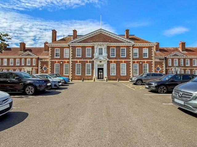 House for rent in Coldharbour, Greater London