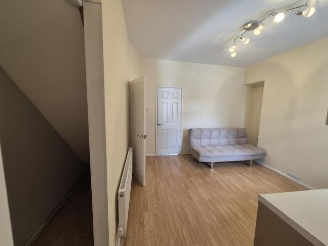 House for rent in Briton Ferry, Wales