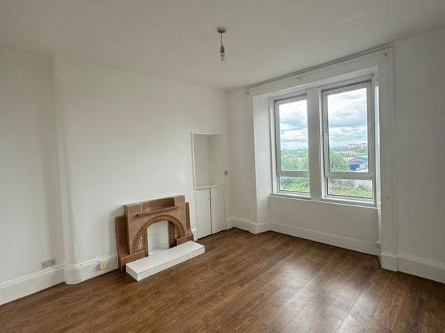 Apartment for rent in Calton, Scotland