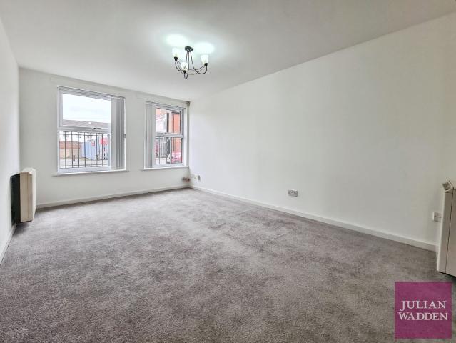 Apartment for rent in Guide Bridge, Greenheys