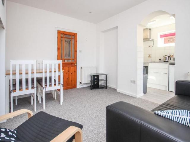 House for rent in West Cliff, Bournemouth