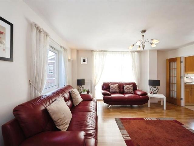 House for rent in Portsea, Portsmouth